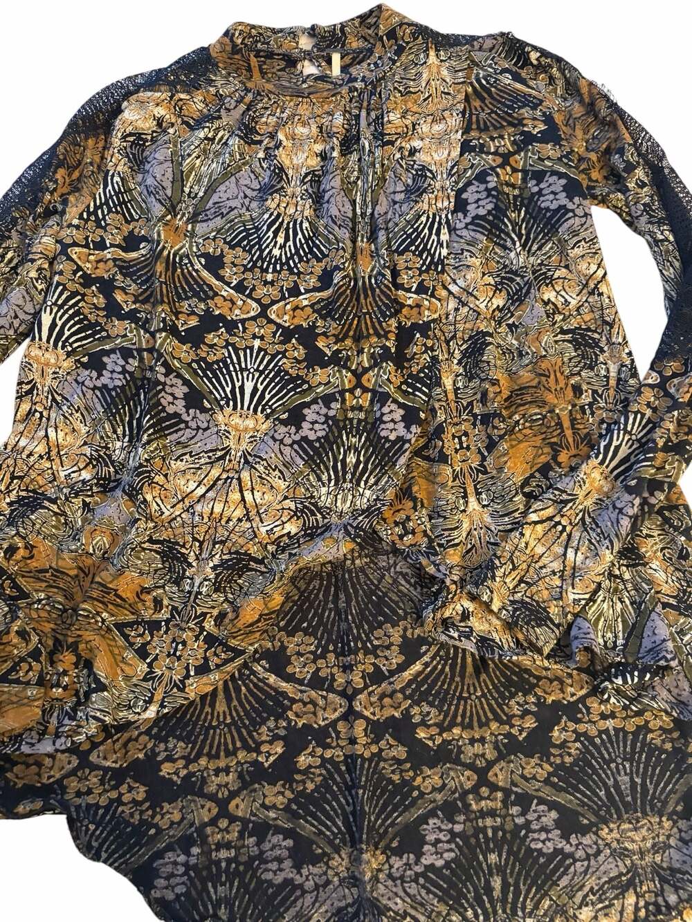 Free People Art Nouveau boho print Blouse with Lace - Picture 7 of 13